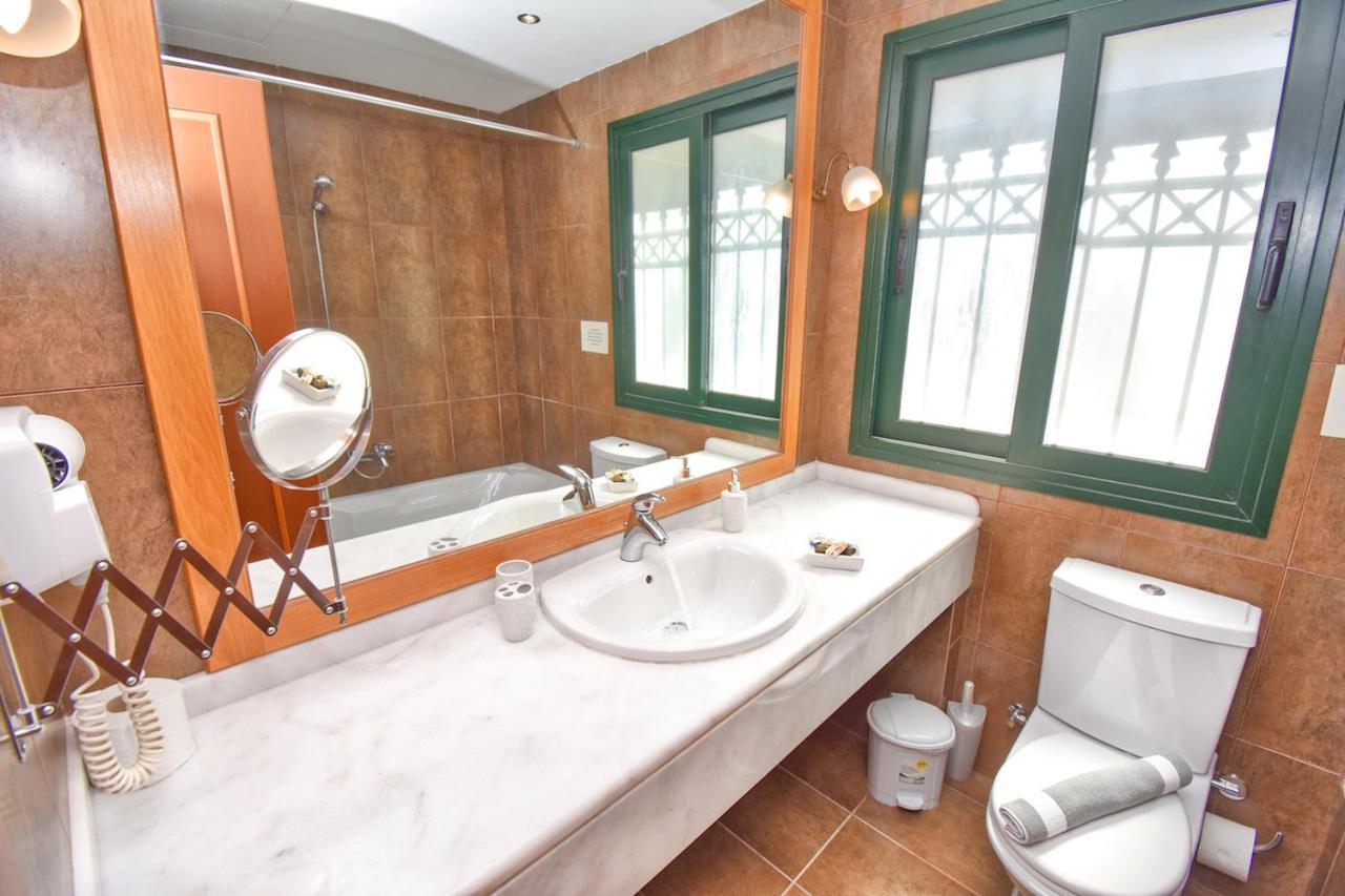 Corfu Resorts Villas 펠레카스 외부 사진